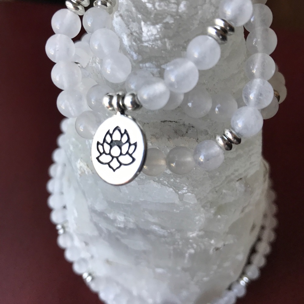 Lotus Quartz Crystal Gemstone necklace/bracelet - Picture 7 of 7